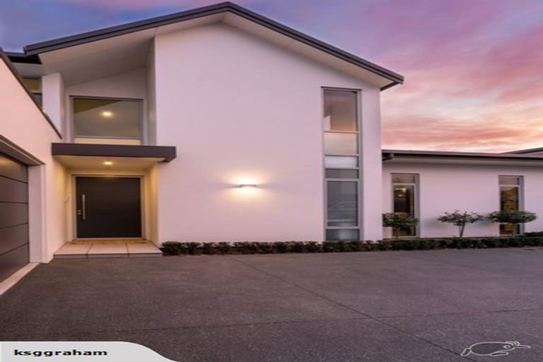 Photo of property in 24b Mansfield Avenue, St Albans, Christchurch, 8014