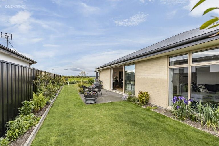 Photo of property in 23 Ranginui Drive, Kaiapoi, 7630