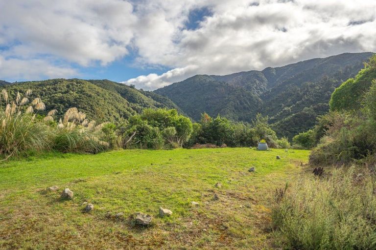Photo of property in 1309 Otaki Gorge Road, Hautere, Otaki, 5582