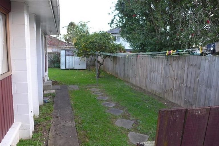 Photo of property in 2/181 Ti Rakau Drive, Pakuranga Heights, Auckland, 2010