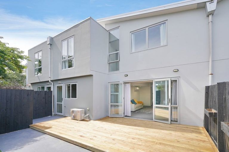 Photo of property in 30f Lyndon Street, Riccarton, Christchurch, 8041