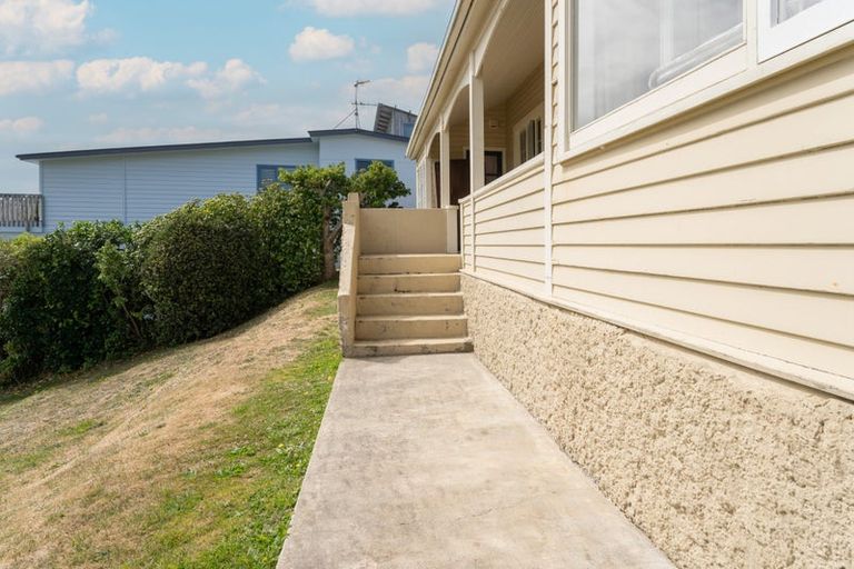 Photo of property in 3 Thornley Street, Titahi Bay, Porirua, 5022