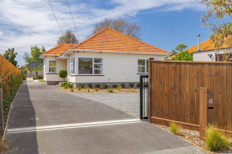 Photo of property in 60 Wilsons Road, Saint Martins, Christchurch, 8022