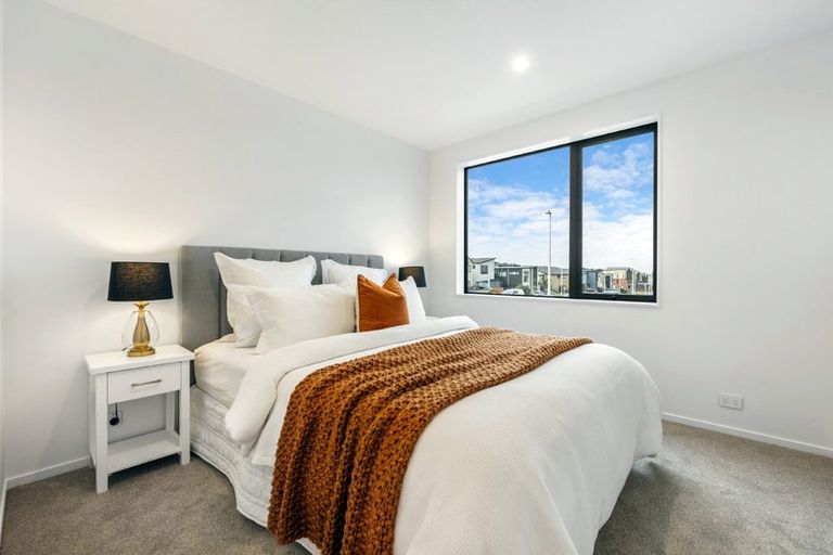 Photo of property in 3 Koura Road, Flat Bush, 2019