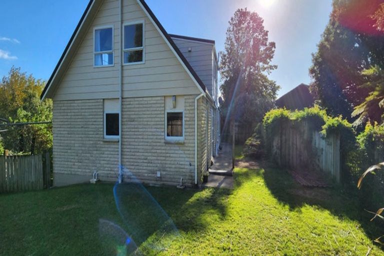 Photo of property in 10b Camden Street, Vogeltown, New Plymouth, 4310