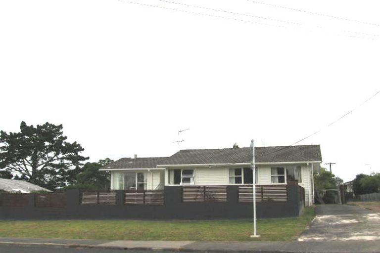 Photo of property in 19 Salisbury Road, Birkdale, Auckland, 0626