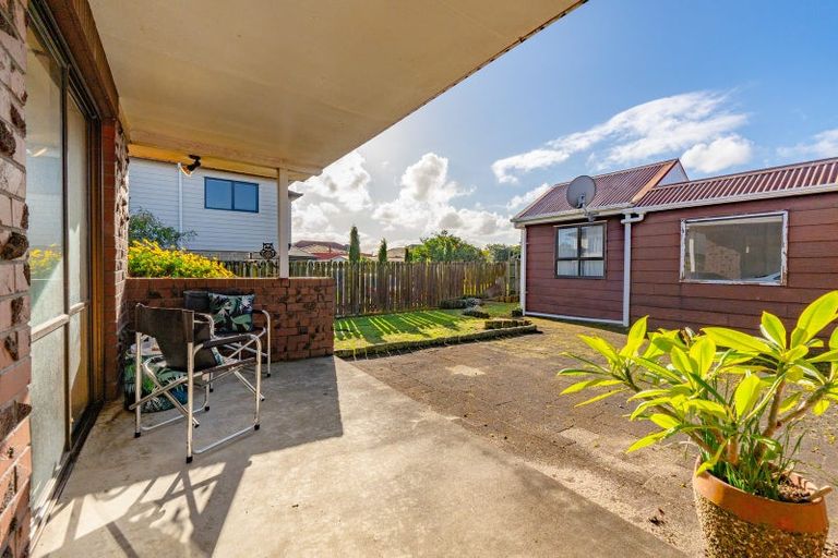 Photo of property in 2/58 Birdwood Avenue, Papatoetoe, Auckland, 2025