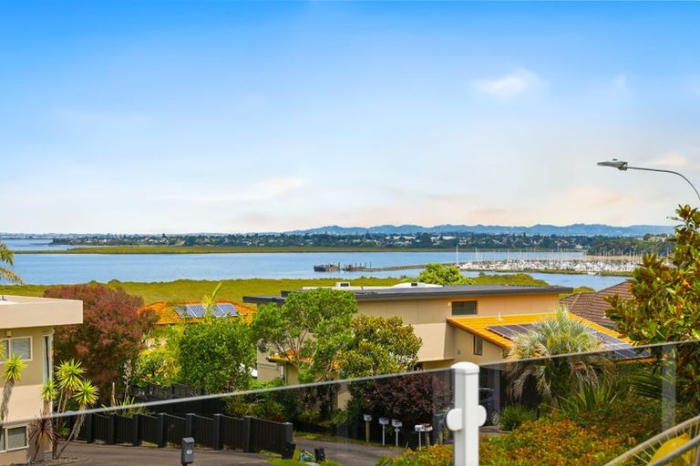 Photo of property in 23 Bannings Way, Hobsonville, Auckland, 0618