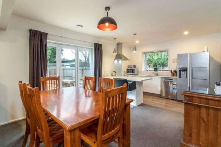 Photo of property in 8 Bellina Place, Broomfield, Christchurch, 8042