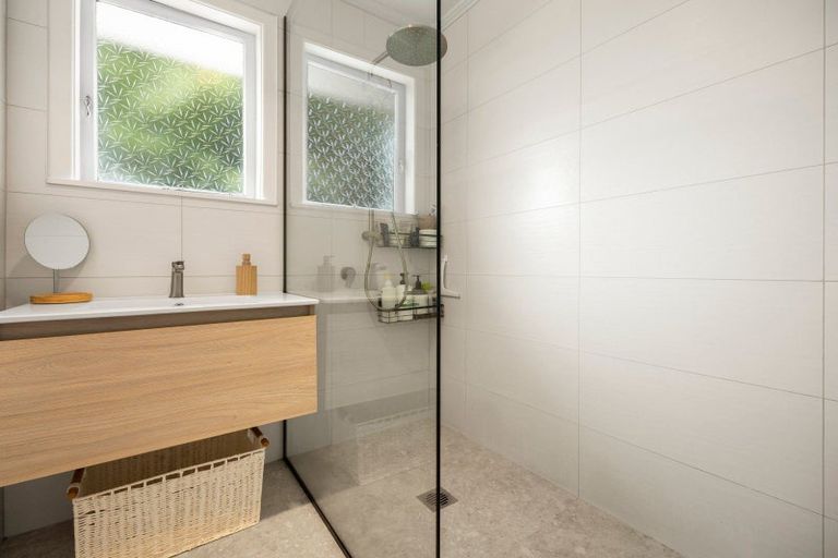 Photo of property in 3 Seamer Place, St Andrews, Hamilton, 3200