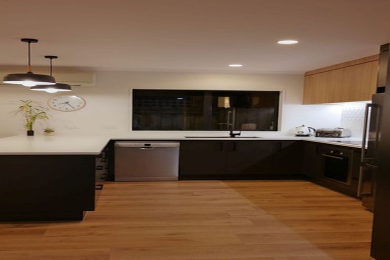 Photo of property in 27 Amberley Crescent, Bethlehem, Tauranga, 3110