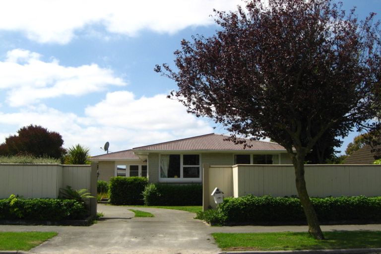 Photo of property in 268 Hendersons Road, Hoon Hay, Christchurch, 8025