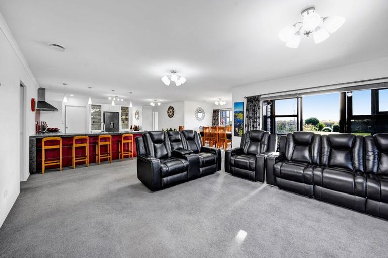 Photo of property in 484 Turuturu Road, Hawera, 4674