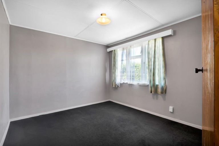 Photo of property in 1 Avon Street, Stratford, 4332