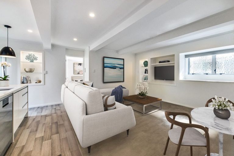 Photo of property in 1/9 Brian Avenue, Forrest Hill, Auckland, 0620