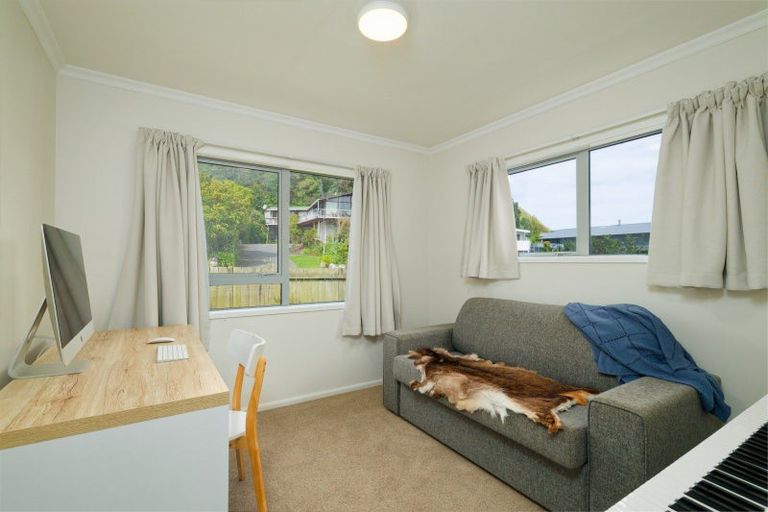 Photo of property in 1 Kotuku Road, South Bay, Kaikoura, 7300
