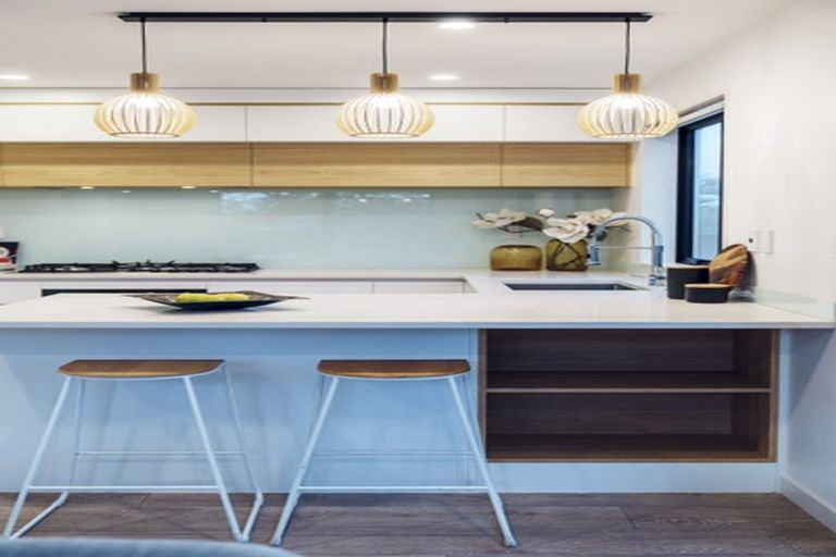 Photo of property in 29d Mackenzie Street, Te Atatu South, Auckland, 0610