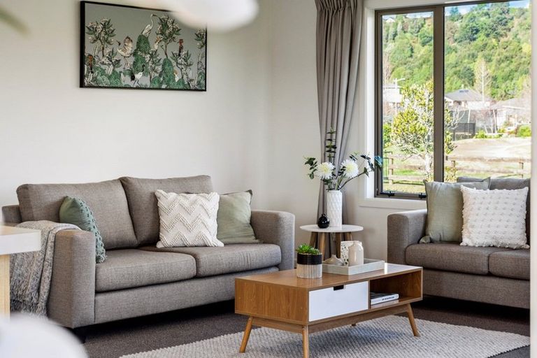 Photo of property in 10 Double Bay Road, Pyes Pa, Tauranga, 3112