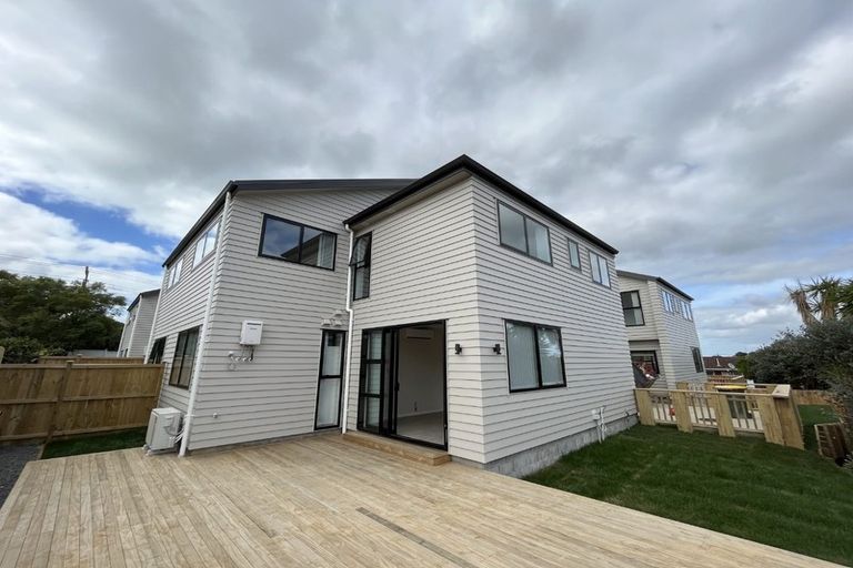 Photo of property in 8 Sunnybrae Road, Hillcrest, Auckland, 0627