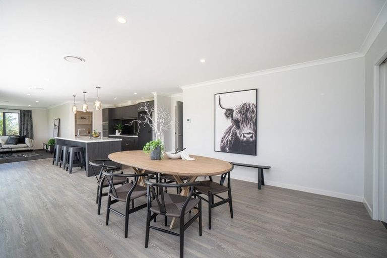 Photo of property in 7 Hartwell Drive, Kelvin Grove, Palmerston North, 4470