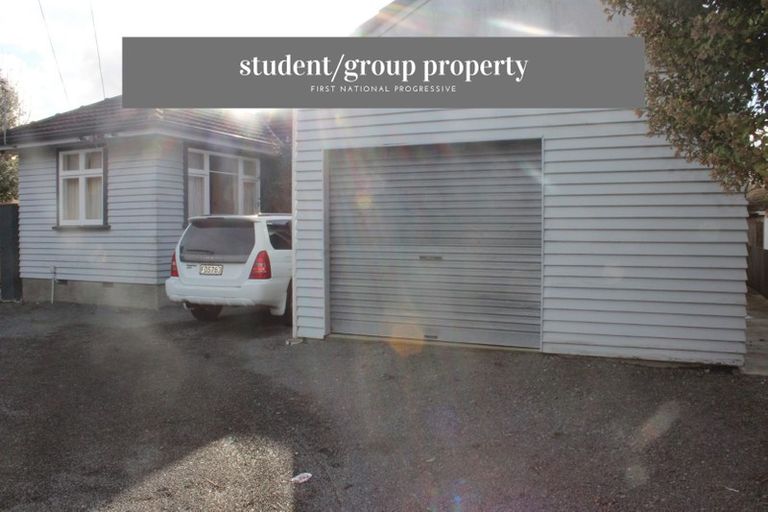 Photo of property in 106 Maidstone Road, Ilam, Christchurch, 8041