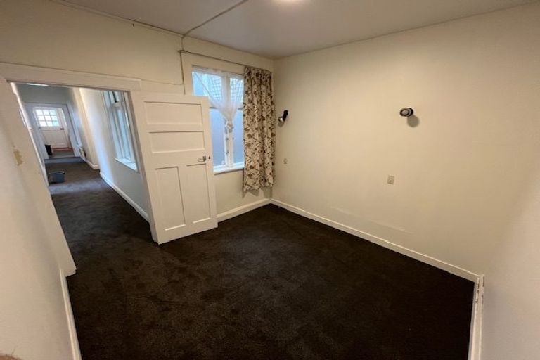 Photo of property in 9 Thompson Street, Mount Cook, Wellington, 6011