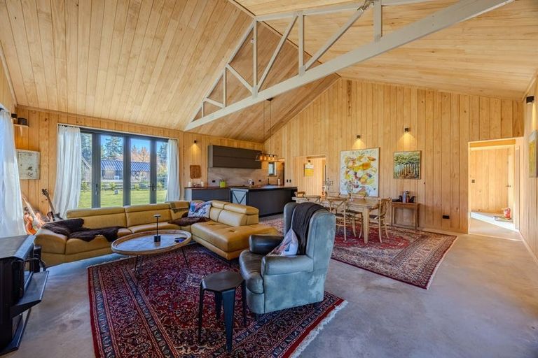 Photo of property in 2/19 Monteith Road, Albert Town, Wanaka, 9382