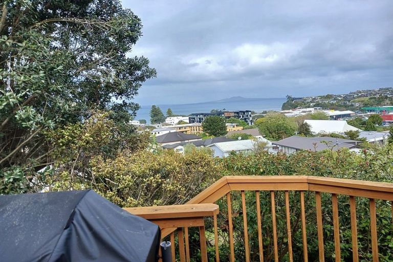 Photo of property in 819 Beach Road, Browns Bay, Auckland, 0630