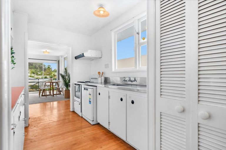 Photo of property in 2 Nikau Place, Parahaki, Whangarei, 0112