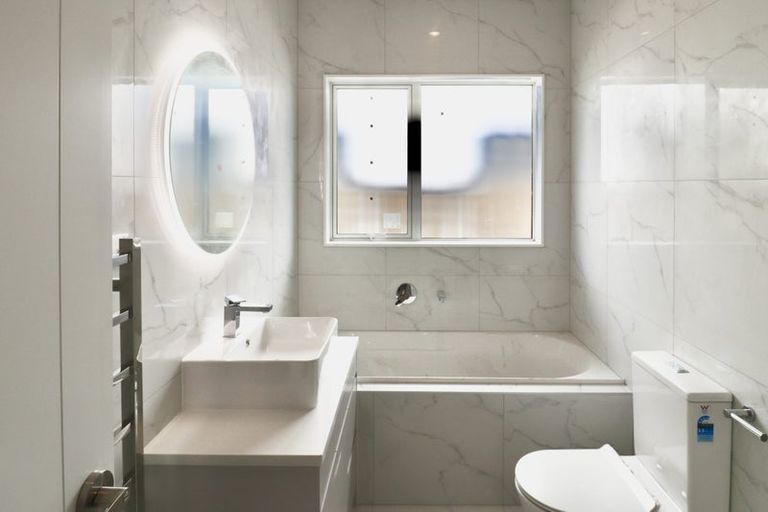 Photo of property in 21 Woven Place, Karaka, 2113