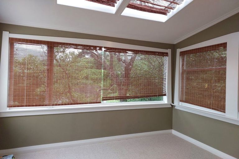 Photo of property in 6 Highland Crescent, Wadestown, Wellington, 6012