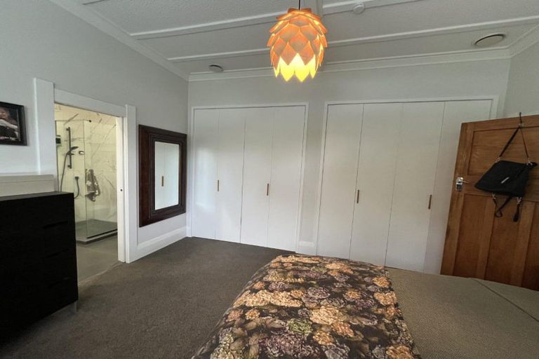 Photo of property in 111 Liardet Street, New Plymouth, 4310