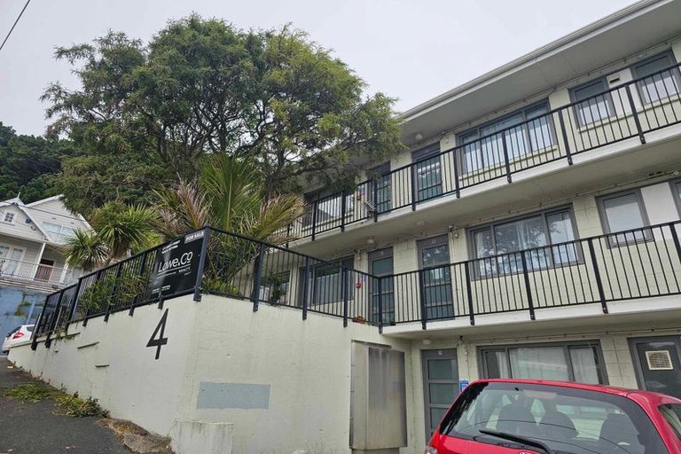 Photo of property in 4u8 Derby Street, Mount Victoria, Wellington, 6011