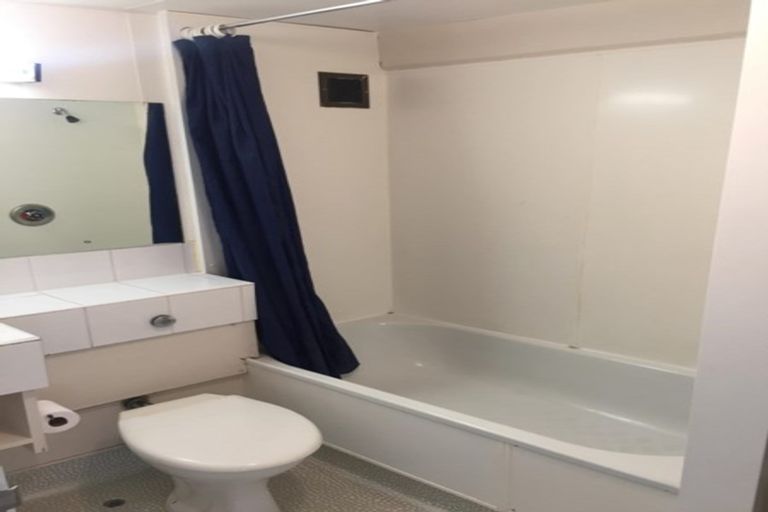 Photo of property in Capital Hill Apartments, 19/54u Hill Street, Thorndon, Wellington, 6011