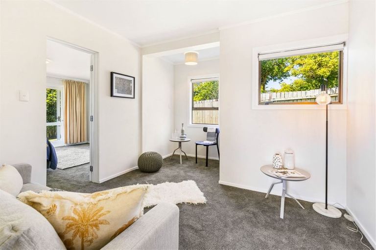 Photo of property in 811 Te Atatu Road, Te Atatu Peninsula, Auckland, 0610