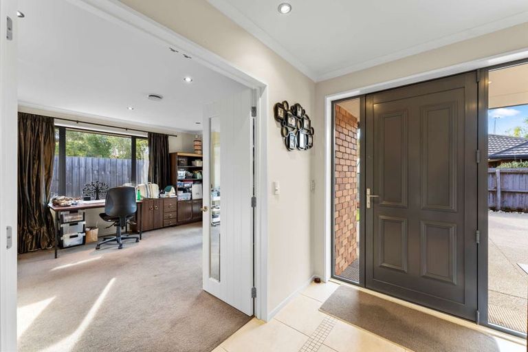 Photo of property in 5 Highfield Lane, Rangiora, 7400