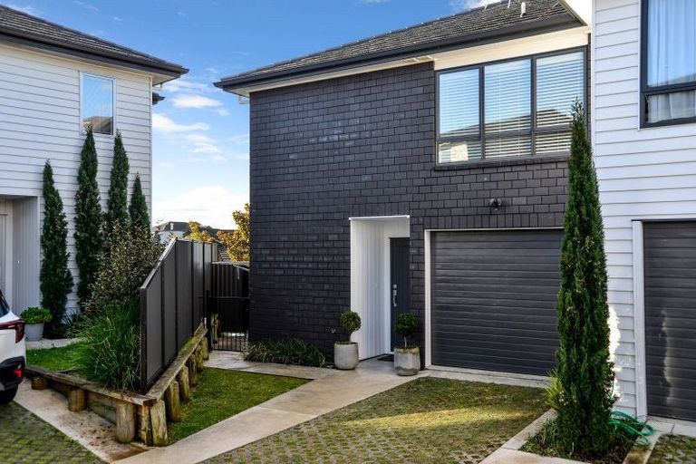 Photo of property in 2/7 The Link, Flagstaff, Hamilton, 3210