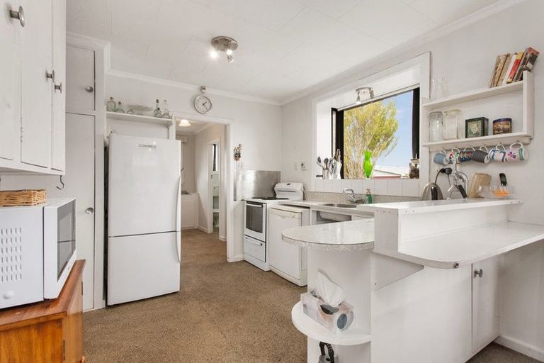 Photo of property in 19 Claridges Road, Casebrook, Christchurch, 8051