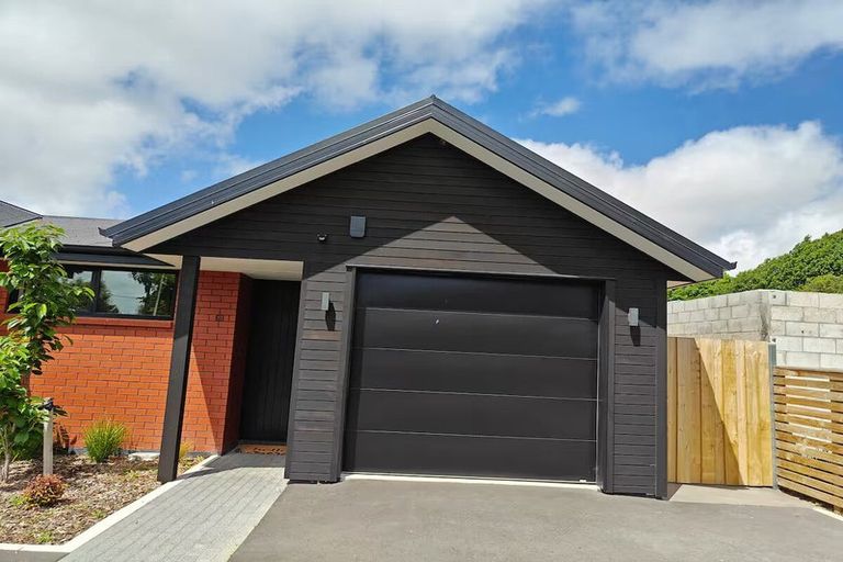 Photo of property in 6d Avonhead Road, Avonhead, Christchurch, 8042