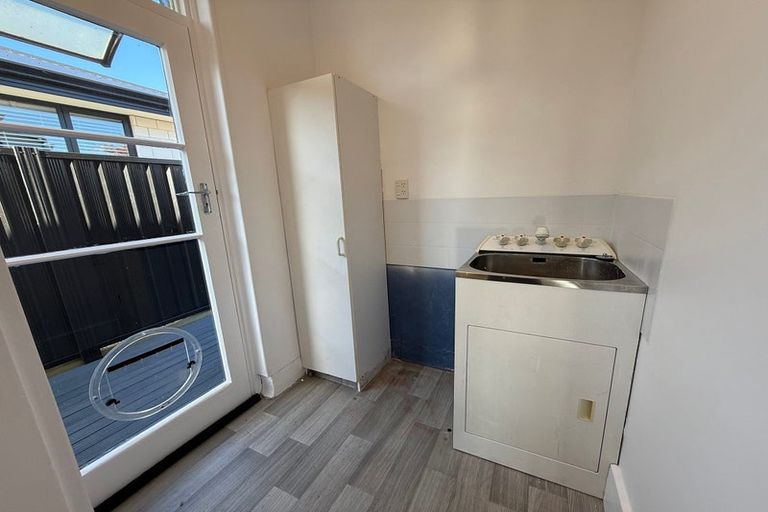 Photo of property in 5 Queen Street, Brighton, Dunedin, 9035