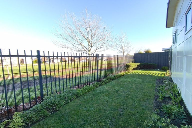 Photo of property in 56 Bamber Crescent, Halswell, Christchurch, 8025