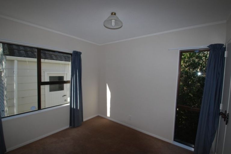 Photo of property in 10a Wingfield Place, Churton Park, Wellington, 6037