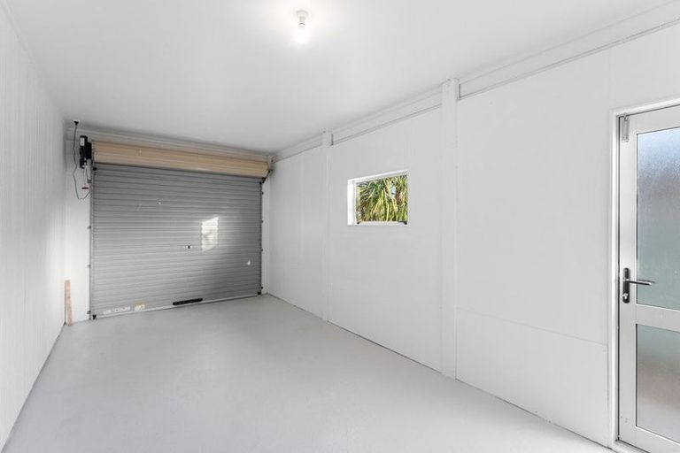 Photo of property in 79 Norfolk Crescent, Otaki Beach, Otaki, 5512