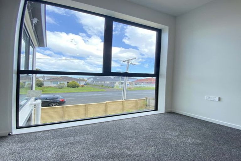 Photo of property in 4/2 Miami Street, Mangere East, Auckland, 2024