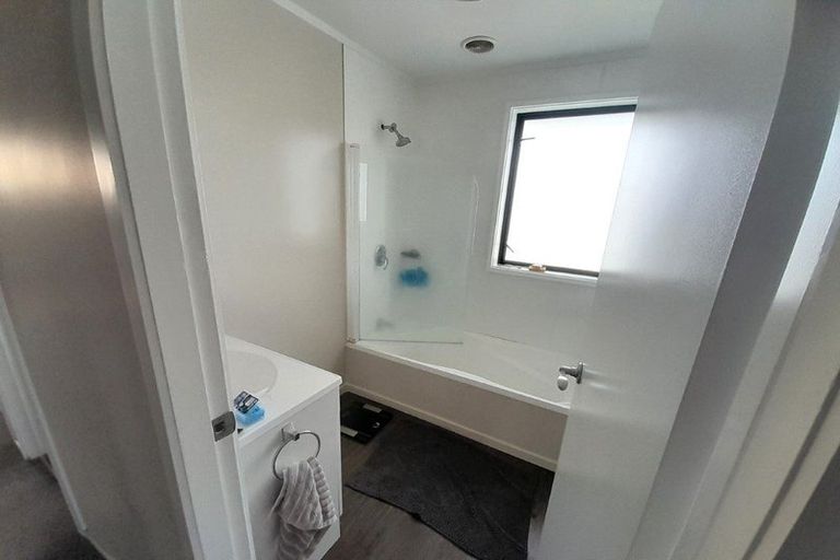 Photo of property in 15 West Street, Tuakau, 2121