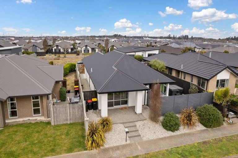 Photo of property in 6 Aroha Street, Pegasus, 7612