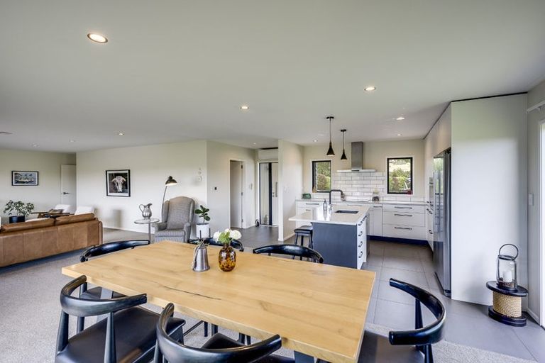 Photo of property in 38 Penrith Road, Poraiti, Napier, 4182