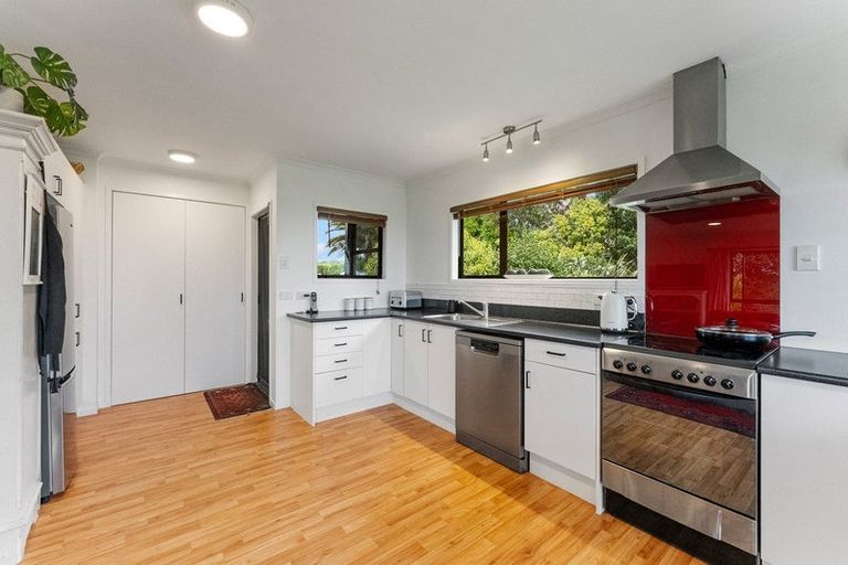 Photo of property in 177 Koru Road, Omata, New Plymouth, 4374