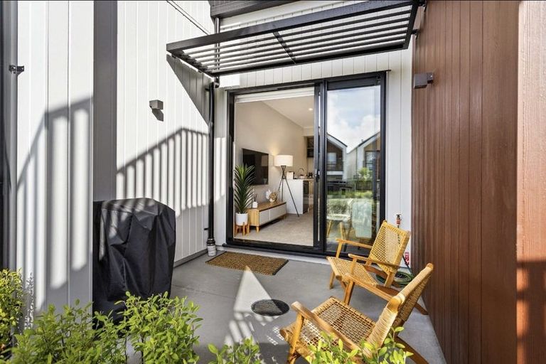 Photo of property in 50 Rangihina Road, Hobsonville, Auckland, 0616