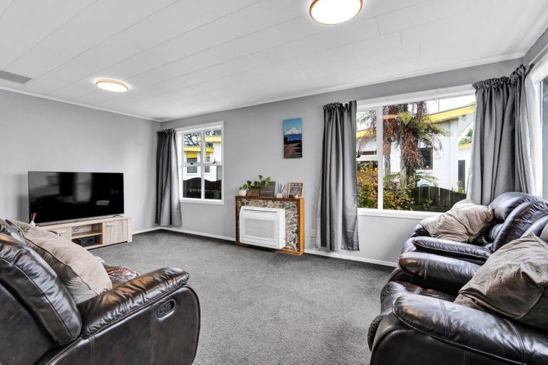 Photo of property in 182 Regan Street, Stratford, 4332